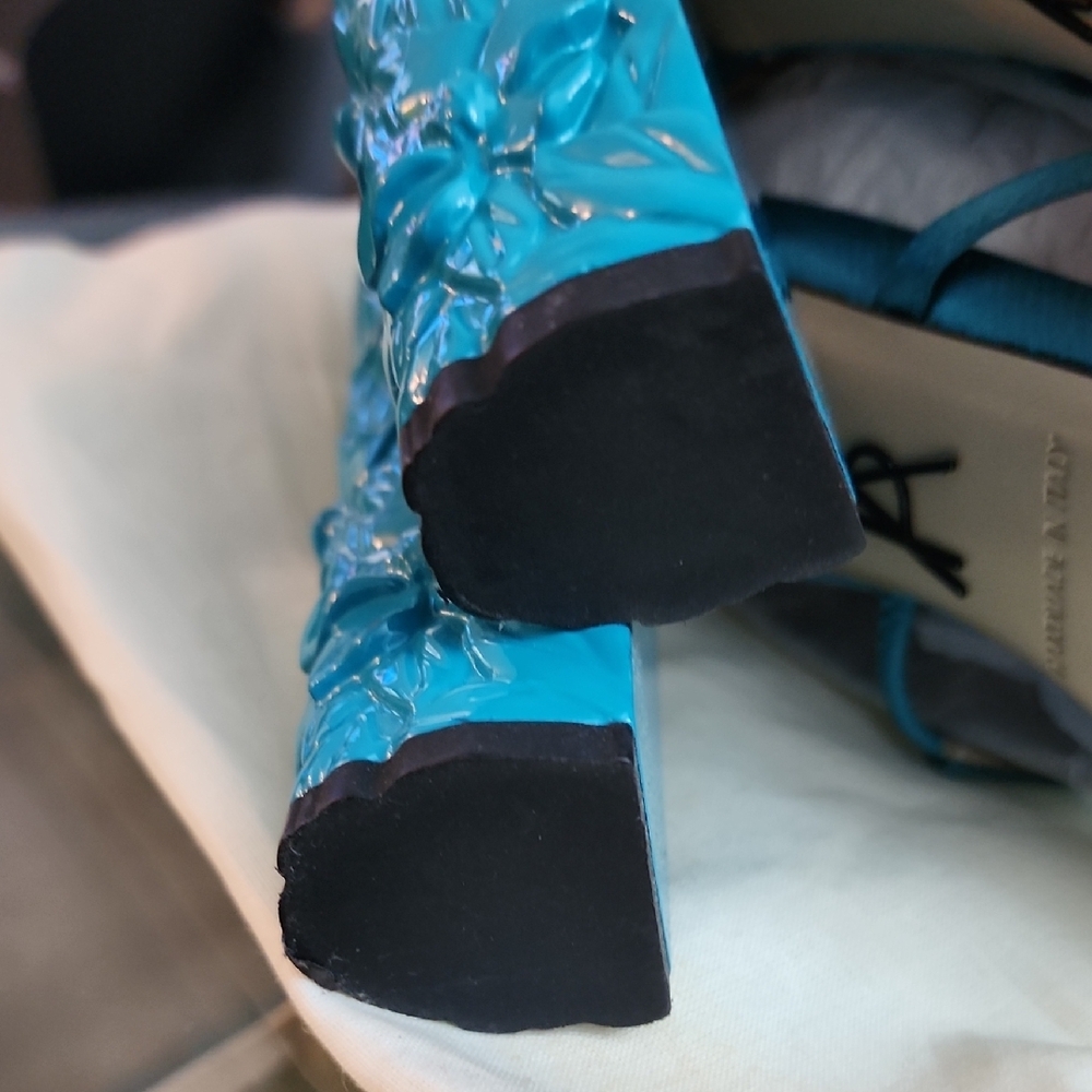 Paul Andrew Blue Chunky Heel Sandals - Picture 9 of 13